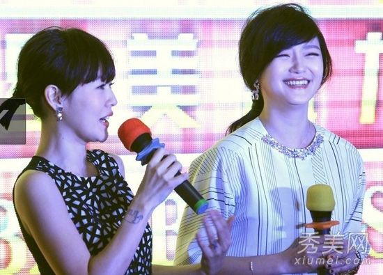 大S脸变形，下巴抬高是怀孕还是化妆？