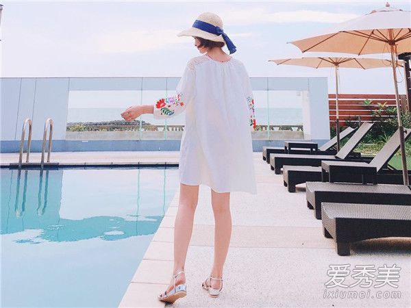 装扮成孕妇?这条长裙既漂亮又苗条。