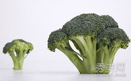 抗衰老和抗氧化的女性经常吃26种食物