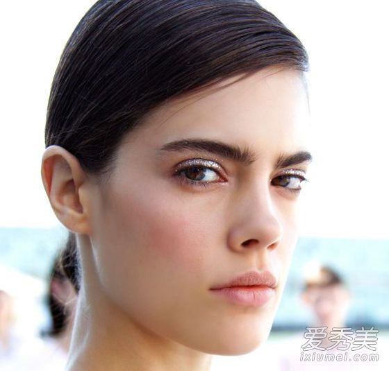 四大品牌化妆师预测2016年化妆品趋势