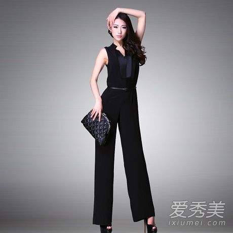 套头衫配哪种鞋？运动员比赛的照片