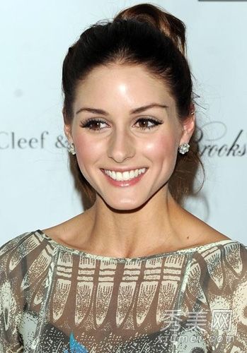 女王原型奥利维亚交际花美容评论