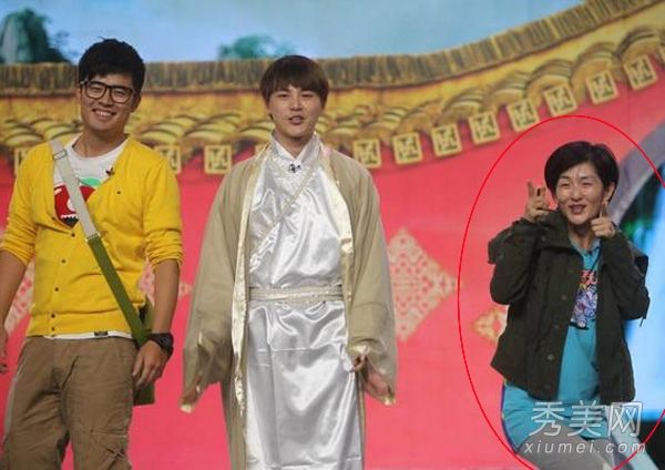 贾芳·苏烟在化妆前展示老演员的美丑PK