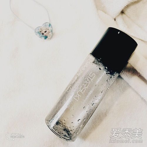 如果我不小心眼睛里有卸妆液怎么办？如果我眼睛里有卸妆剂呢？