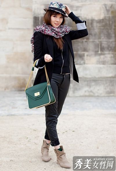 前卫组合和搭配你是秋天街道上最亮的