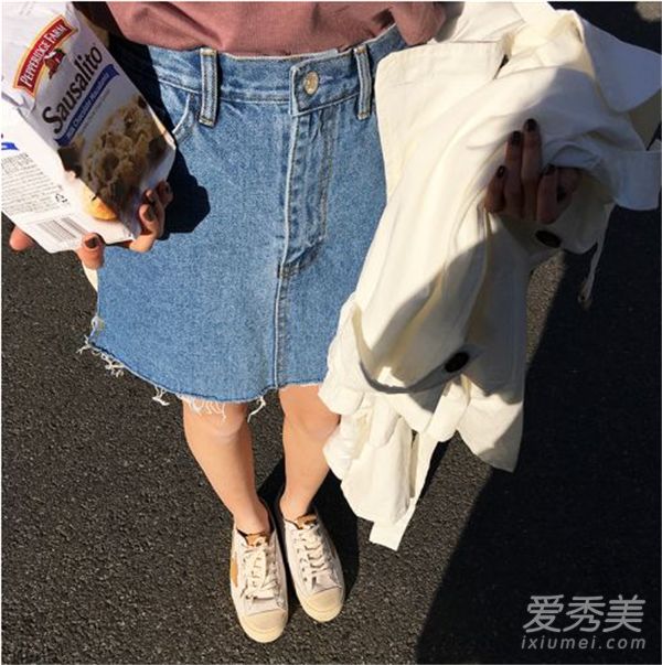 飞行裙让这个春天充满活力。