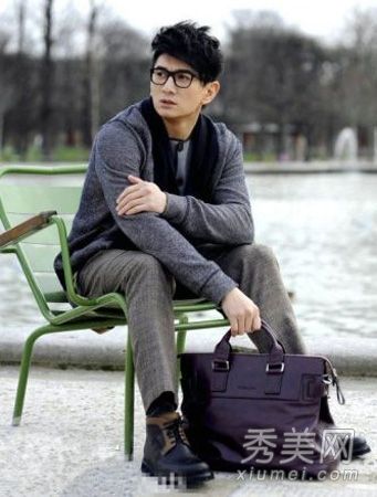 吴奇隆刘师师的男女明星卖可爱眼镜