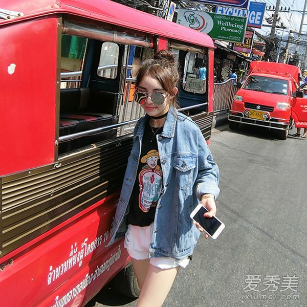 牛仔外套可以让你变得英俊。