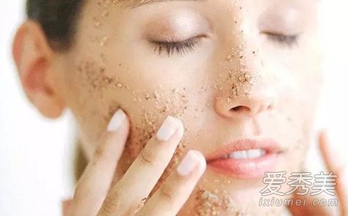多久去角质一次？敏感的肌肉能去角质吗？