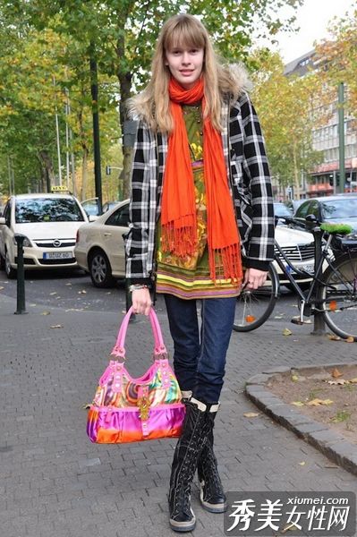 色彩修养技术立即拒绝庞大的感觉