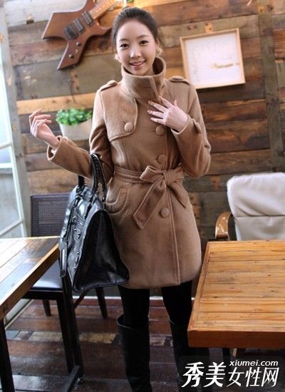 初冬浪漫甜蜜约会最佳女友礼服