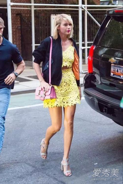 你在秋天穿什么颜色？亮黄色点燃活力。