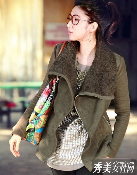 修身打底衫潮女必备美丽配饰