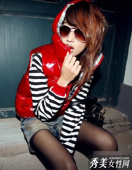 炎热的冬季夹克需要性感来保暖。