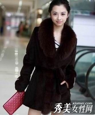 冬季皮草旋风展现奢华与荣耀