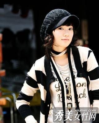 不断变化的围巾让你在这个冬天更“时尚”。