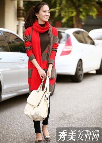 冬季围巾搭配看起来又薄又时尚