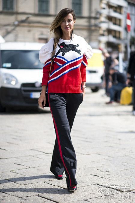 拒绝性冷淡！图案印花毛衣搭配起来更有吸引力。