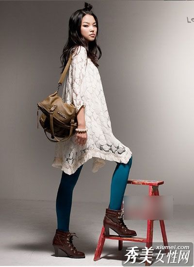 你是那个在冬天用甜美的蕾丝打造优雅女孩的人。