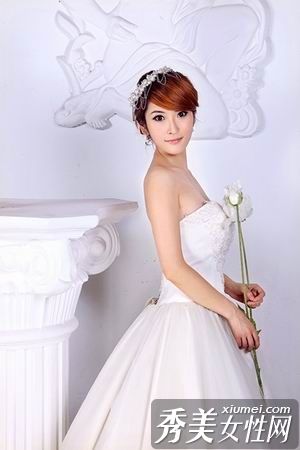 三条金科玉律教丰满MM选择合适的婚纱