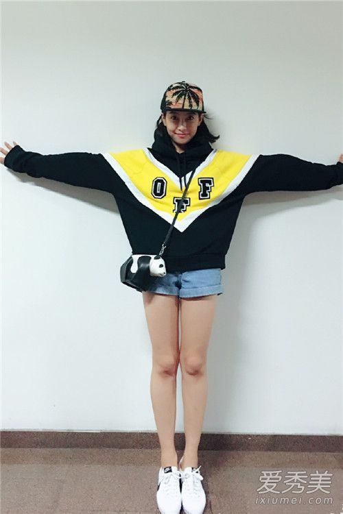 宋茜·袁姗姗的女演员在初秋签约了短裤