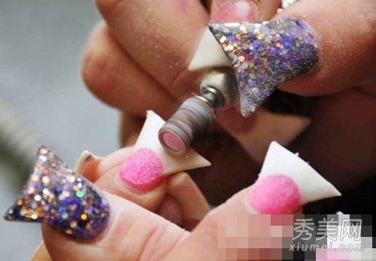 欧美最新流行的美甲画