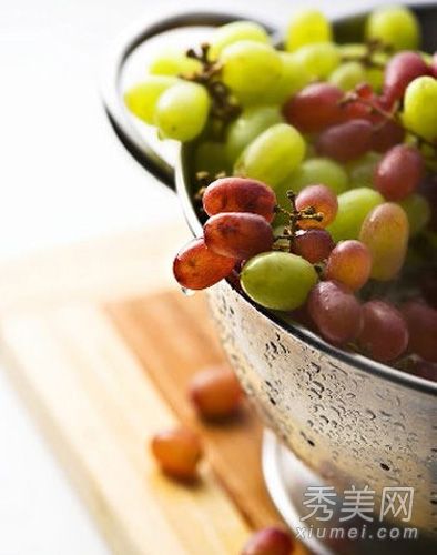 饮食美白:4种“褪色”食物+8种催眠食物