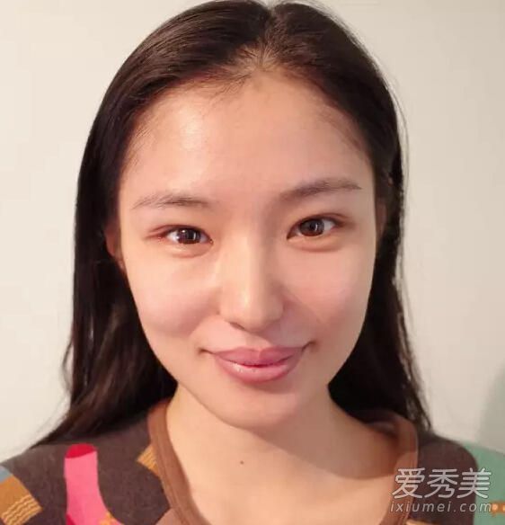 普通人示范化妆步骤