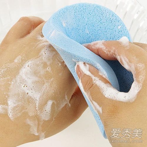 海绵适合清洗或打孔吗？洗脸可以用作粉扑吗？