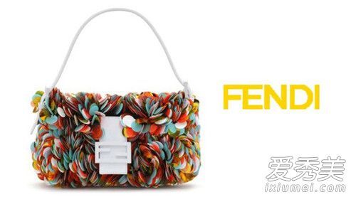 芬迪是哪个国家的品牌?芬迪和吕在同一个班吗?