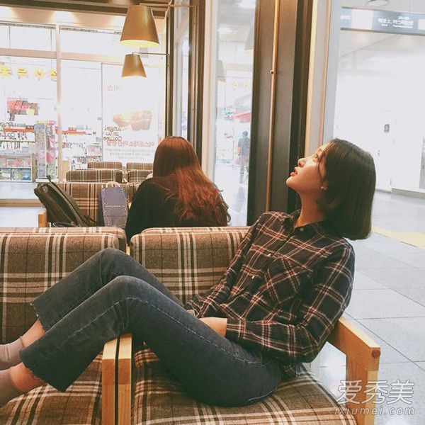 秋季最流行的关键词是快速摆放支票项目。