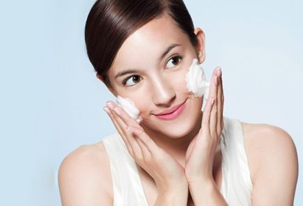 洗脸后刺痛是什么？如果我的护肤品刺痛了我的脸，我该怎么办？