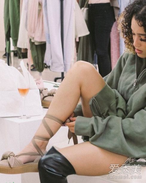 彪马蕾哈娜芭蕾舞鞋有哪些颜色