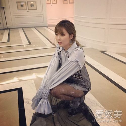 金泫雅和高俊熙都穿着它们！你从4个华丽的袖子开始吗