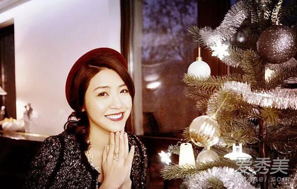 2015年圣诞节彩妆现场演示(照片)