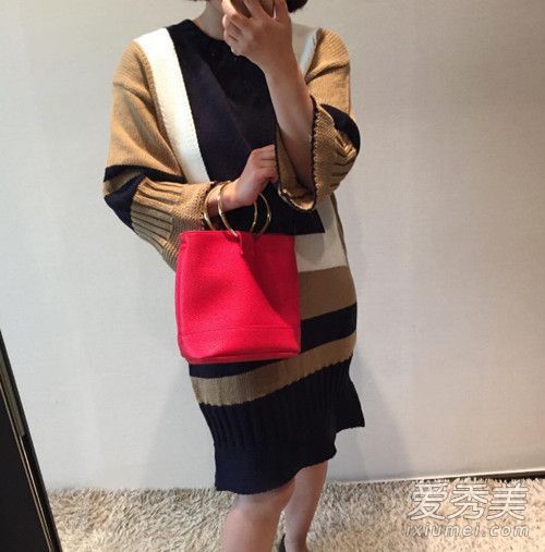 今年，我们必须带着这个包，带着铁环去拉风。