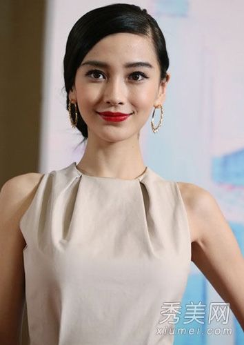 分析女演员最喜欢的红毯化妆也适用于生活