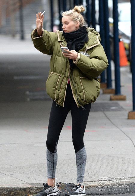 羽绒服今年都很流行。