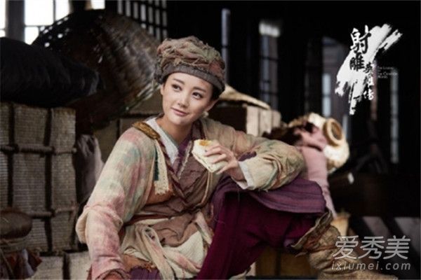 新《神雕侠侣》女演员苏烟·PK·黄蓉清新可爱，深受好评。