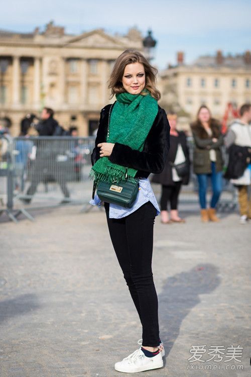 保暖围巾时尚的各种方式都依赖于它