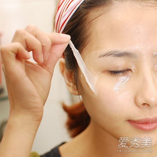 拒绝泡泡眼！4个简单的保养技巧来扔掉包