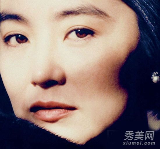 明星眼妆解析:中外女演员完美眼妆的秘诀