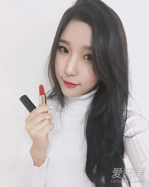 从现在开始，告别皲裂的嘴唇只能从这11个习惯开始。