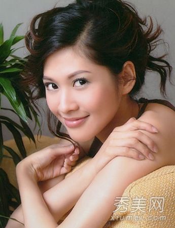 随着长相的对比越来越明显，这6名纯女演员越来越悲伤。