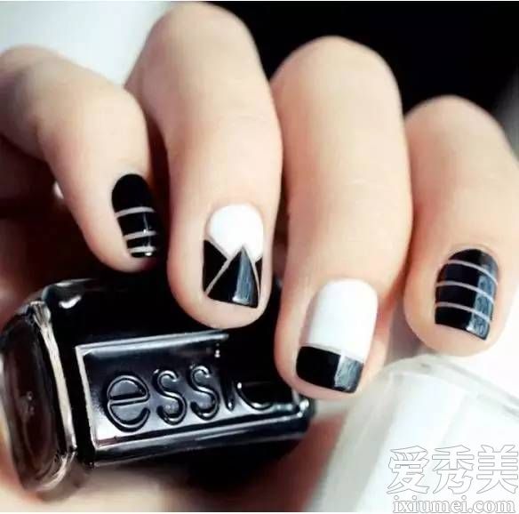 7套美甲设计方案空白+磨砂+新法式