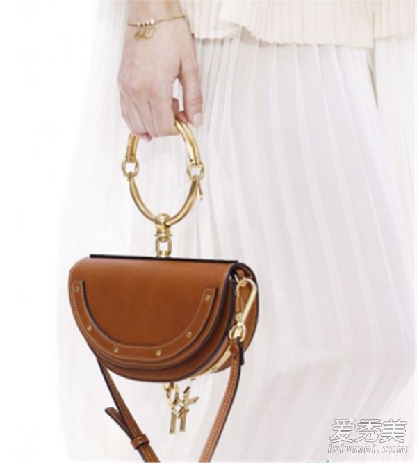 高圆圆街射击和高圆圆街射击包揭示