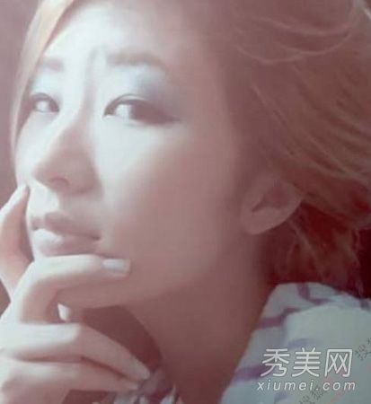 第二代美女刘欢的女儿评PK水均益的女儿