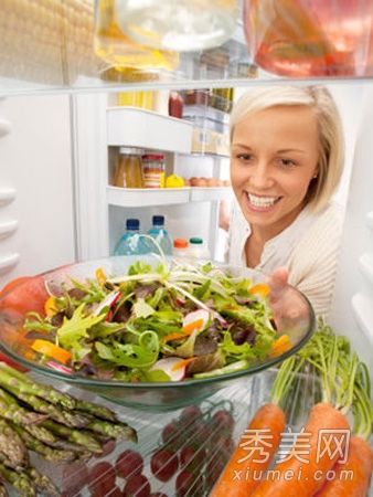 西兰花、洋葱、豆腐必须在25岁时食用抗衰老和护肤蔬菜