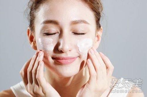 你真的使用了正确的卸妆液吗？不同的化妆处理不同