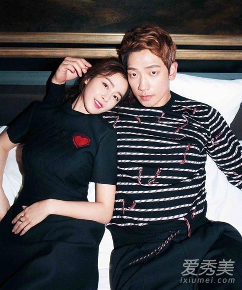 金泰熙封面上的黑桃心短袖是什么牌子的?